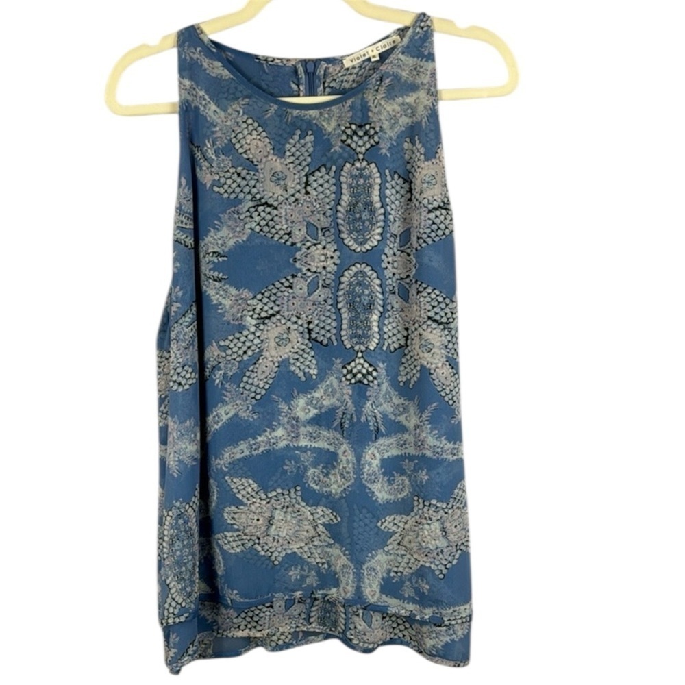 Violet + Claire Blue Turtle Patterned Blouse Sleeveless Size XL